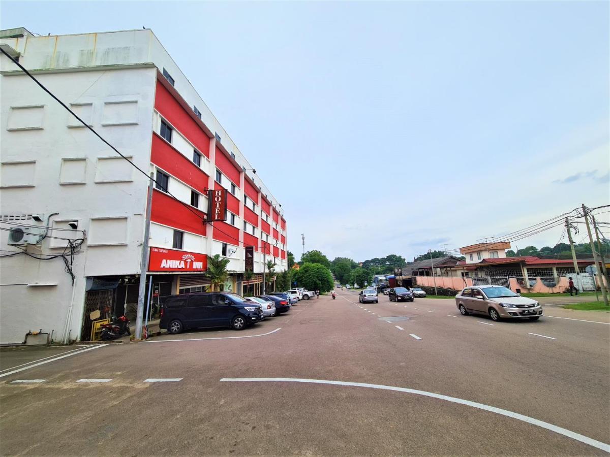 Anika Inn - Kluang Exterior foto