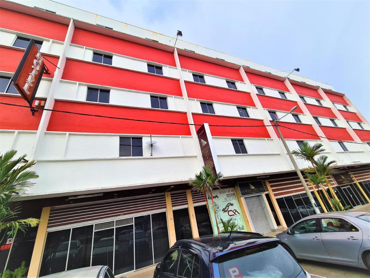 Anika Inn - Kluang Exterior foto