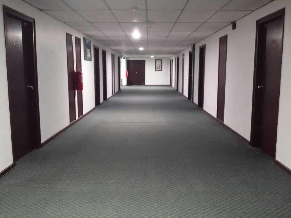 Anika Inn - Kluang Exterior foto