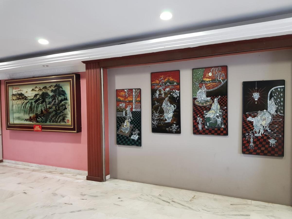 Anika Inn - Kluang Exterior foto